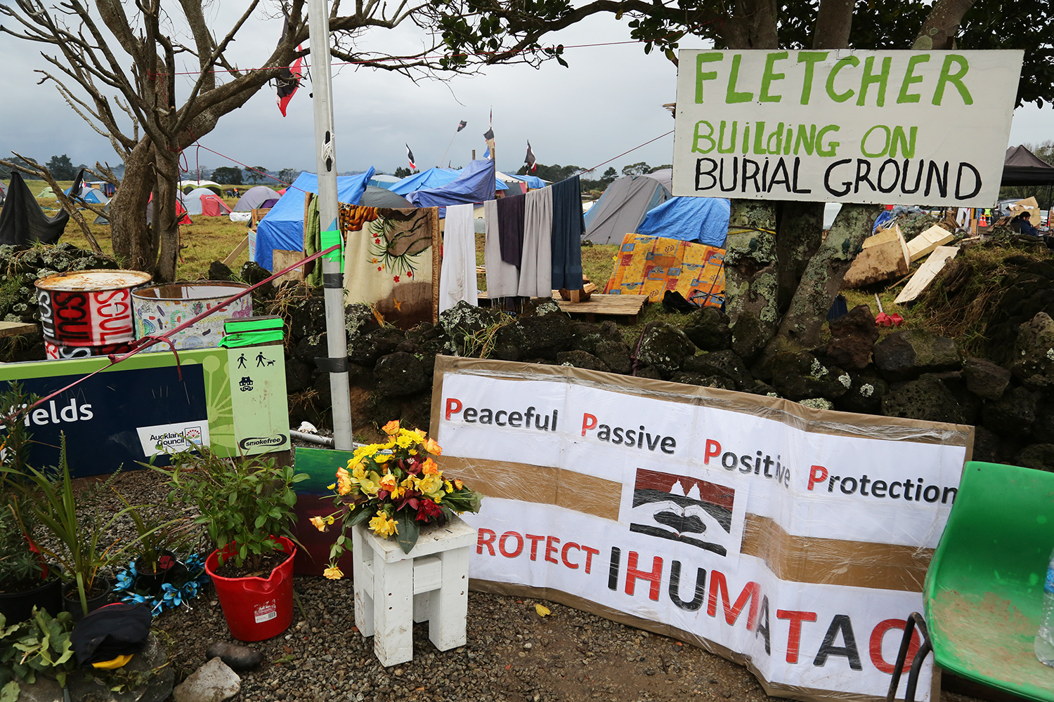 Maori Land Protest : Ihumatao : Auckland : New Zealand : Richard Moore : Journalist : Photographer :