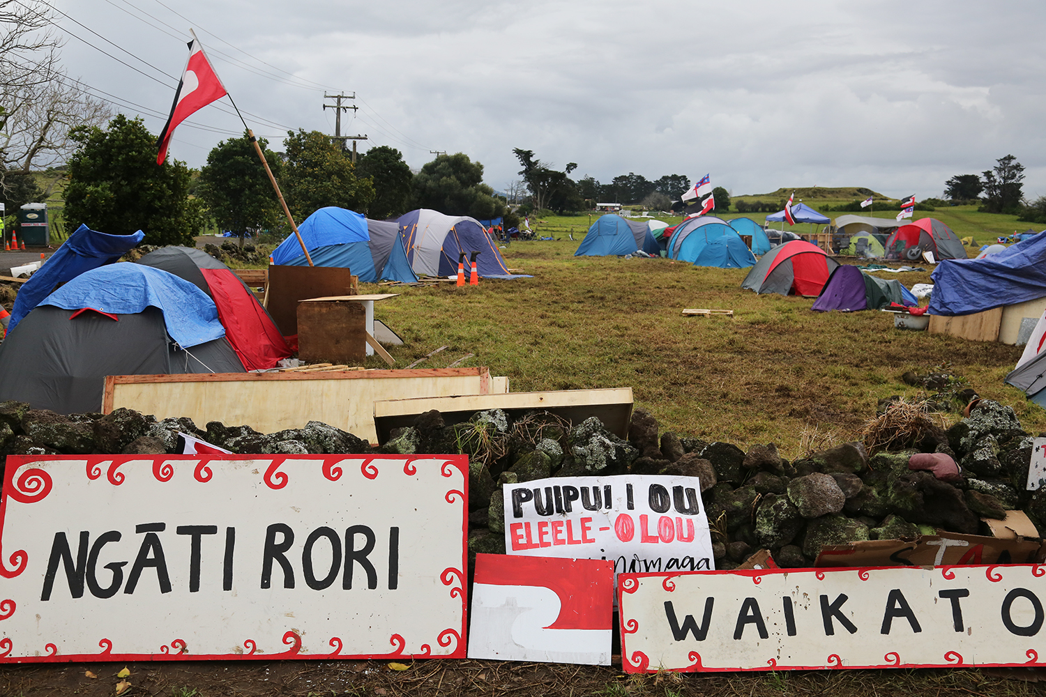 Maori Land Protest : Ihumatao : Auckland : New Zealand : Richard Moore : Journalist : Photographer :