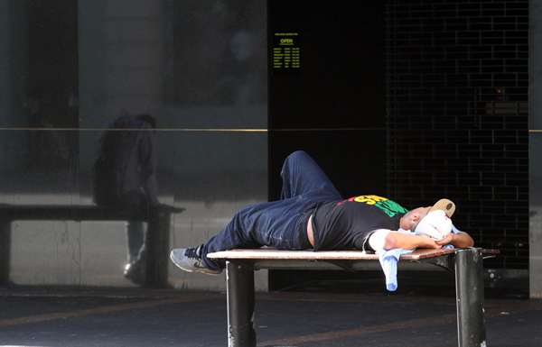 Saturday Night, Sunday Morning, Auckland