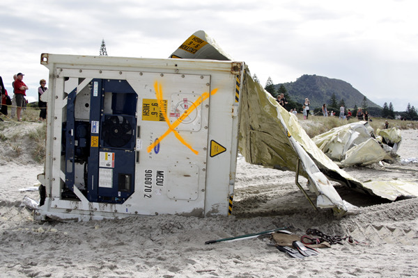 Rena Disaster, Oil Spill, Tauranga, New Zealand