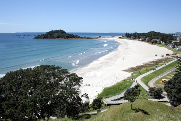 Rena Disaster, Oil Spill, Tauranga, New Zealand