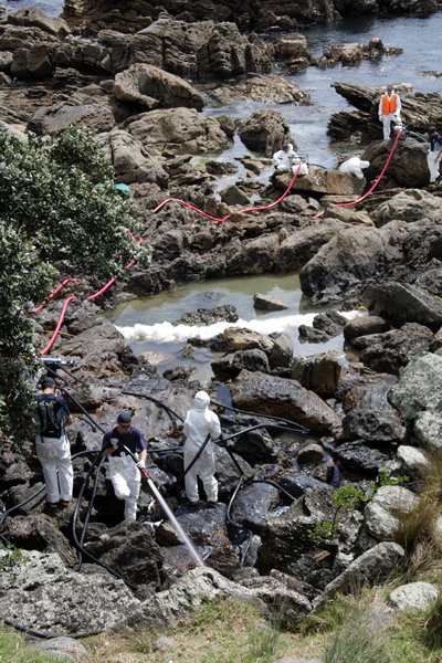 Rena Disaster, Oil Spill, Tauranga, New Zealand