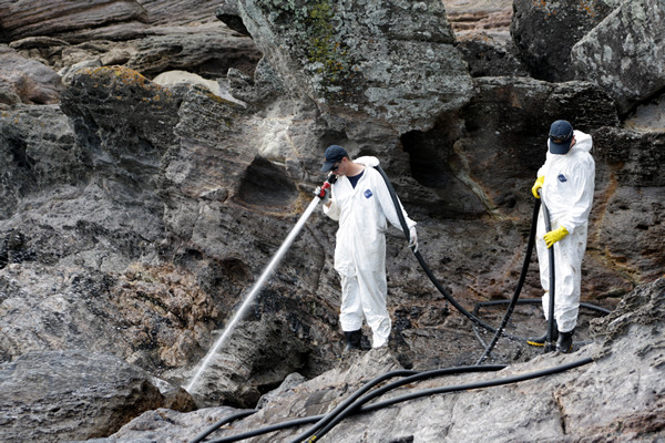 Rena Disaster, Oil Spill, Tauranga, New Zealand