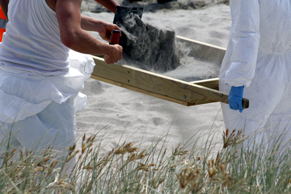 Richard Moore, On Papamoa Beach, Rena Disaster, Oil Spill, Tauranga, New Zealand