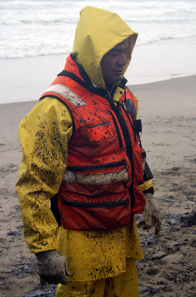 Rena Disaster, Oil Spill, Tauranga, New Zealand