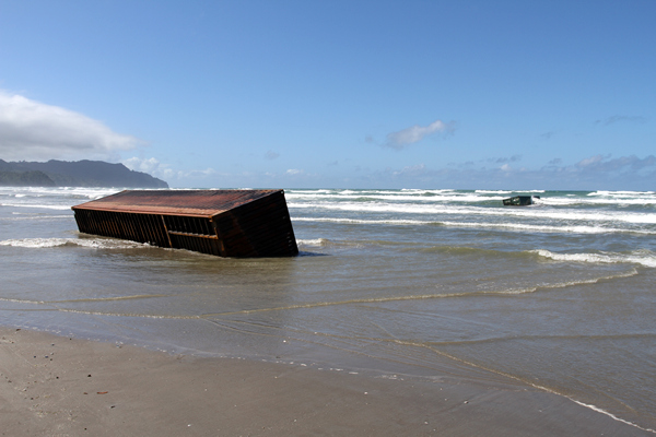 Wreckage, Rena Disaster, Oil Spill, Tauranga, New Zealand