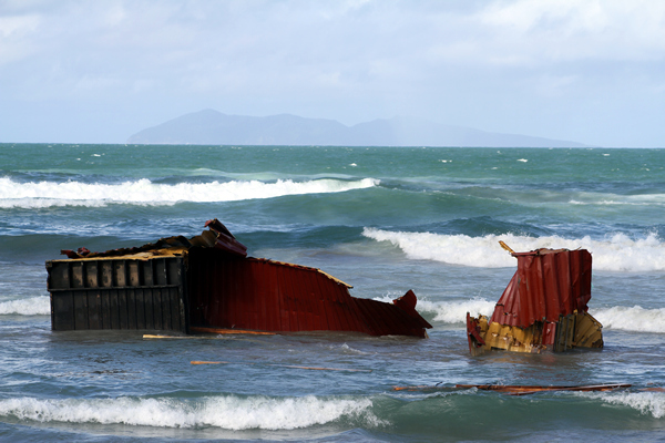 Wreckage, Rena Disaster, Oil Spill, Tauranga, New Zealand