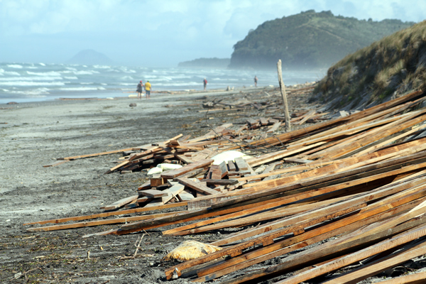 Wreckage, Rena Disaster, Oil Spill, Tauranga, New Zealand