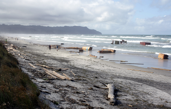 Wreckage, Rena Disaster, Oil Spill, Tauranga, New Zealand