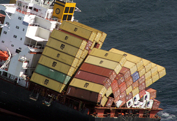 Rena Oil Spill Disaster, Tauranga, NZ