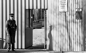 Fall of the Berlin Wall : 1989 : Photos : Richard Moore : Photographer