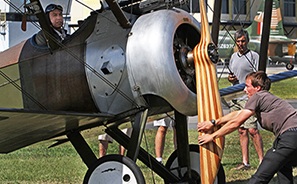 Biplanes : Airshow : World War I : Planes :  Photos : Richard Moore : Photographer