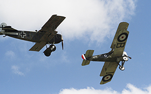 Biplanes : Airshow : World War I : Planes :  Photos : Richard Moore : Photographer