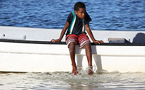 Yasawa Islands : Fiji : Travel :  Photos : Richard Moore : Photographer