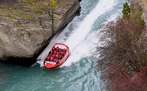 Travel :  South Island : New Zealand :  Photos : Richard Moore : Photographer